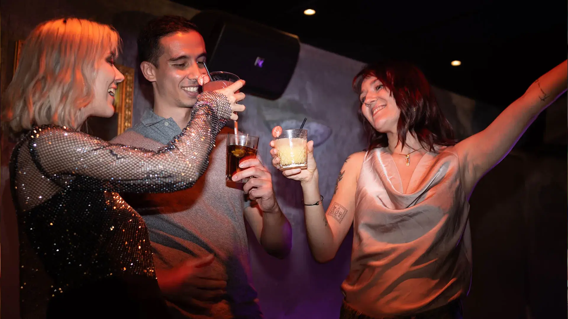 Ambiance Happy Hour Puerto Habana